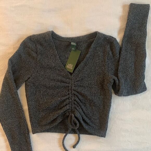 Wild Fable Cropped Sweater Gray Size M Women’s - Picture 1 of 9